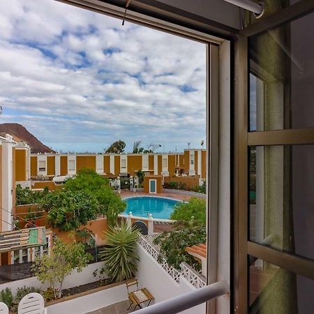 Beautiful 2-Bed Townhouse Near La Tejita Beach/El Medano! Exterior photo