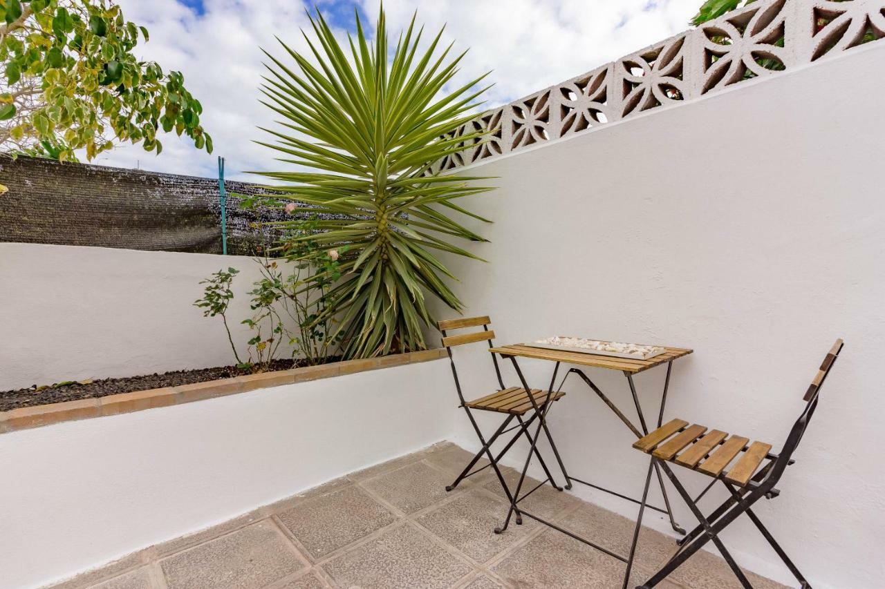 Beautiful 2-Bed Townhouse Near La Tejita Beach/El Medano! Exterior photo
